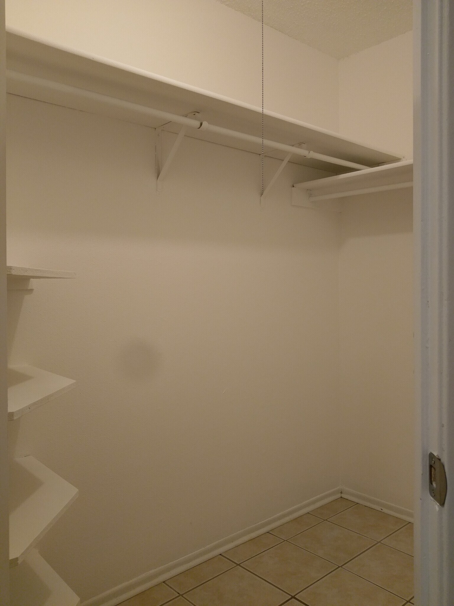 Master Bedroom Walk-In Closet - 2524 Corian Glen Dr