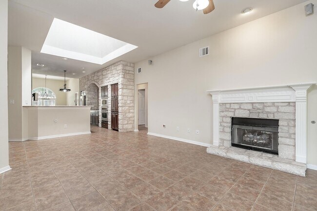 Building Photo - 29000 Bay Hill Ct