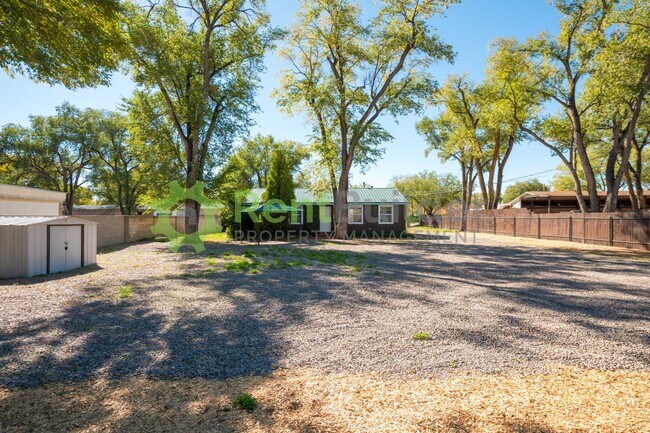 Building Photo - LEASE PENDING - PLEASE APPLY AT YOUR OWN DISCRETION