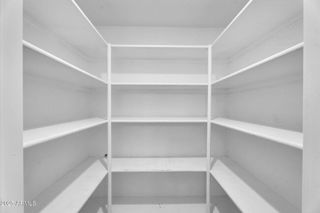 Building Photo - 6245 E Star Valley St