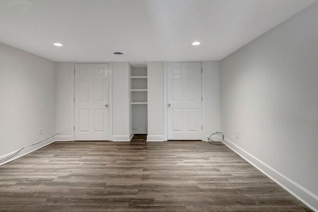 Building Photo - 2817 Blair Blvd