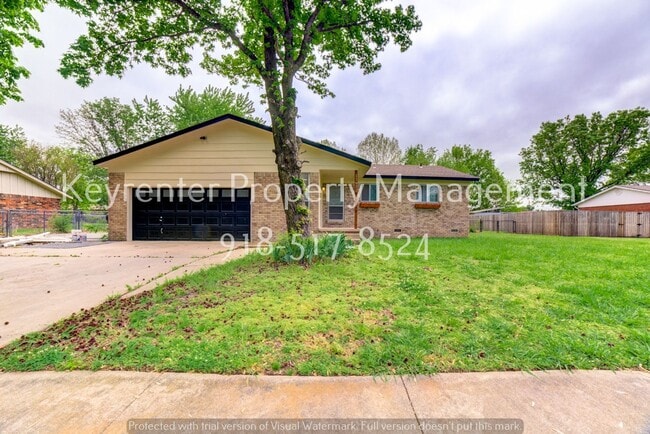 Building Photo - Recently Renovated 3 Bed 2 Bath in Collinsville!