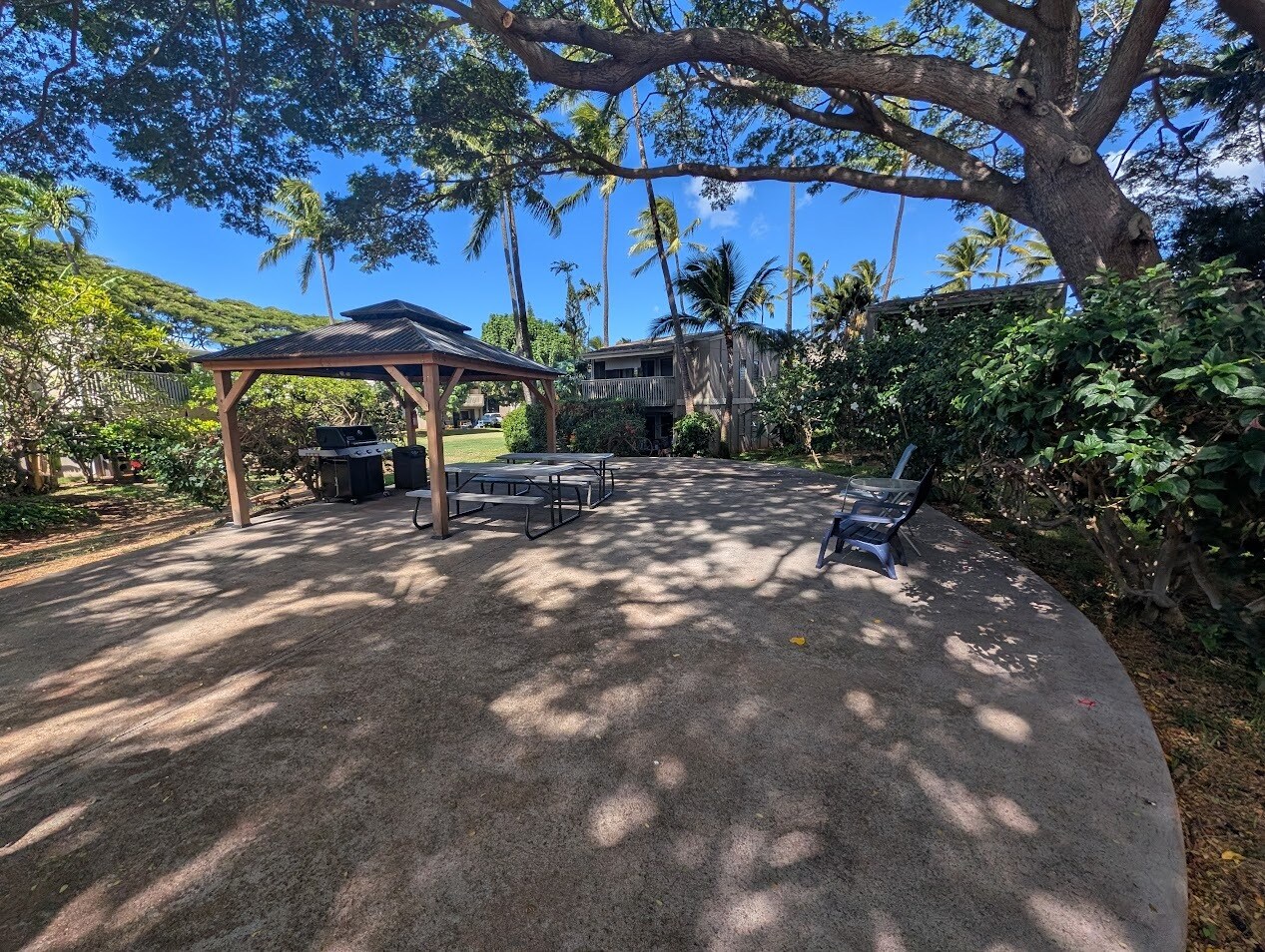 Building Photo - 4435 Lower Honoapiilani Rd