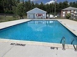 Building Photo - 5 Turnpike Rd