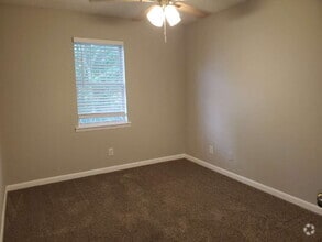 Building Photo - Section 8 welcome "Cozy 2-Bedroom Apartmen...