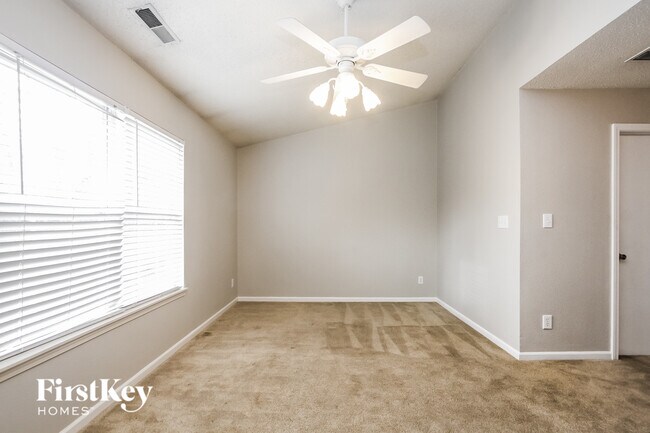 Building Photo - 12230 Sweet Creek Trail