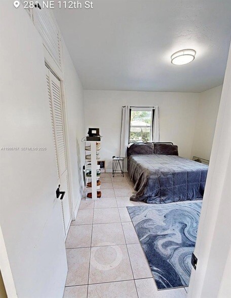 Building Photo - 281 NE 112th St