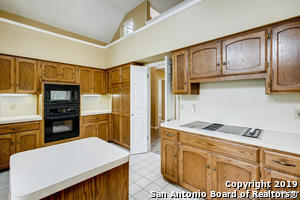 Building Photo - 8826 Lost Woods