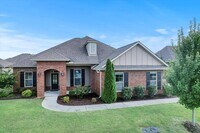 Building Photo - 121 Hilltop Ridge Dr