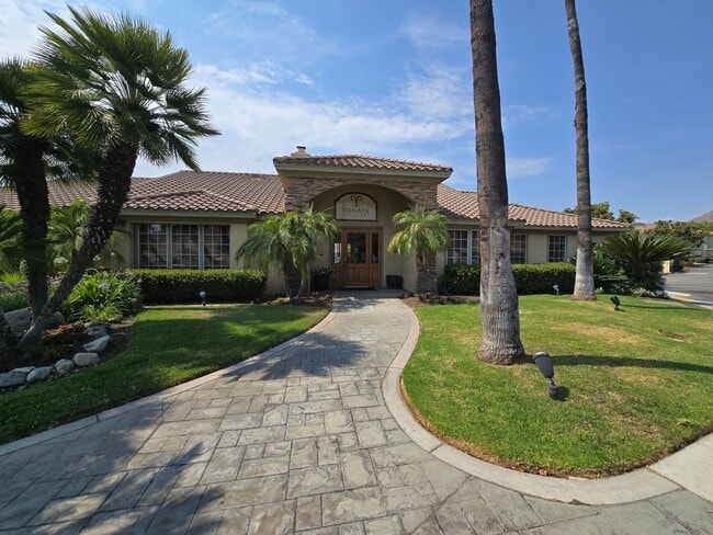 Primary Photo - CANYON CREST CONDO