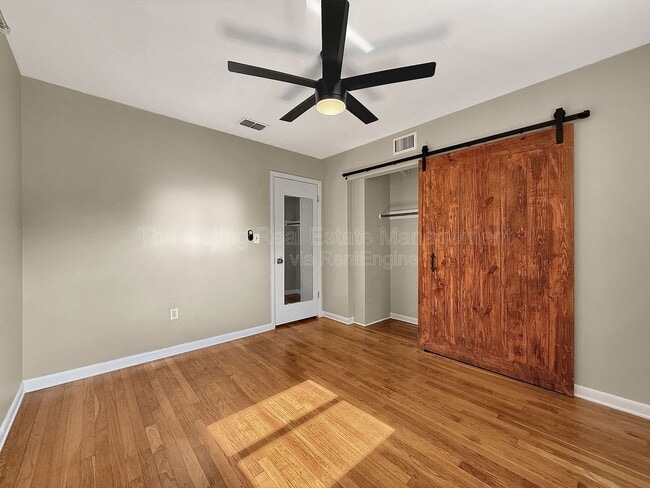 Building Photo - 4517 S Hesperides St