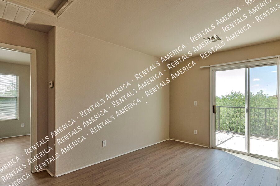 Building Photo - 6644 S SQUAWROOT Pl