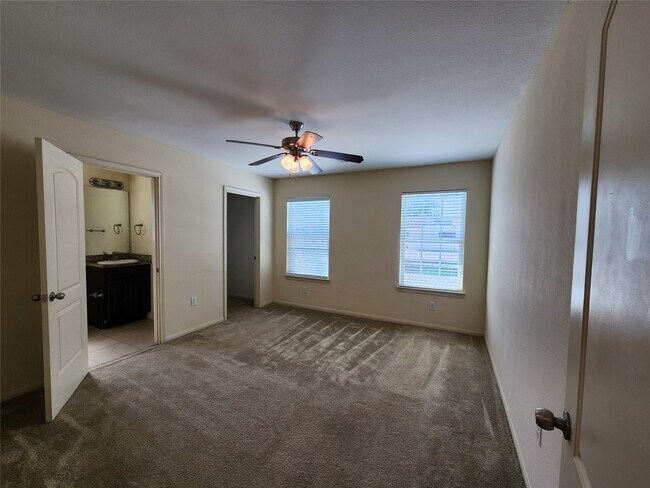 Building Photo - 1714 Doyle Ct