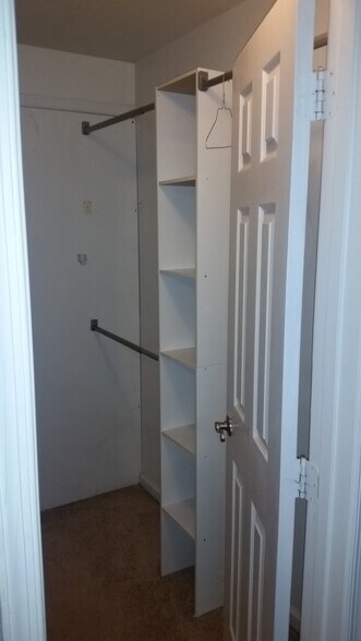 Master Bedroom walk-in closet - 2469 Wentworth Drive