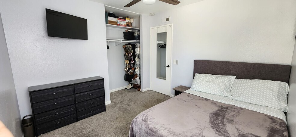 Bedroom 2 - 2091 Manzana Way