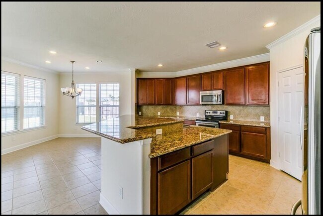 Building Photo - 16442 Williamstown Dr