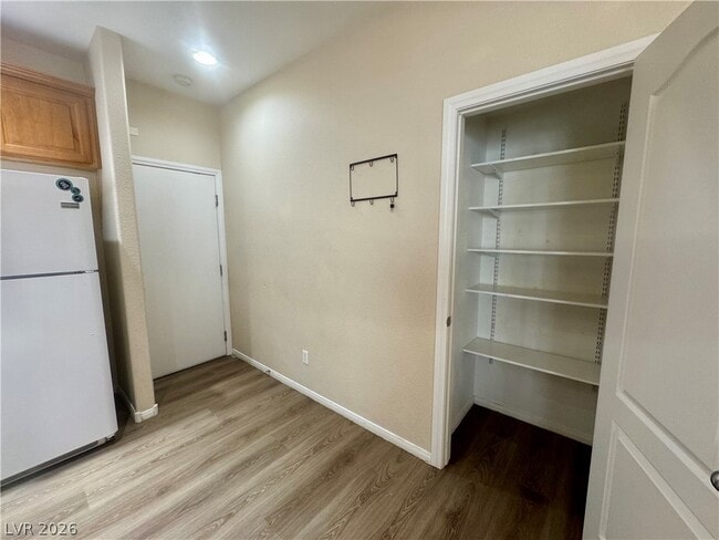 Building Photo - 8277 Brilliant Pompon