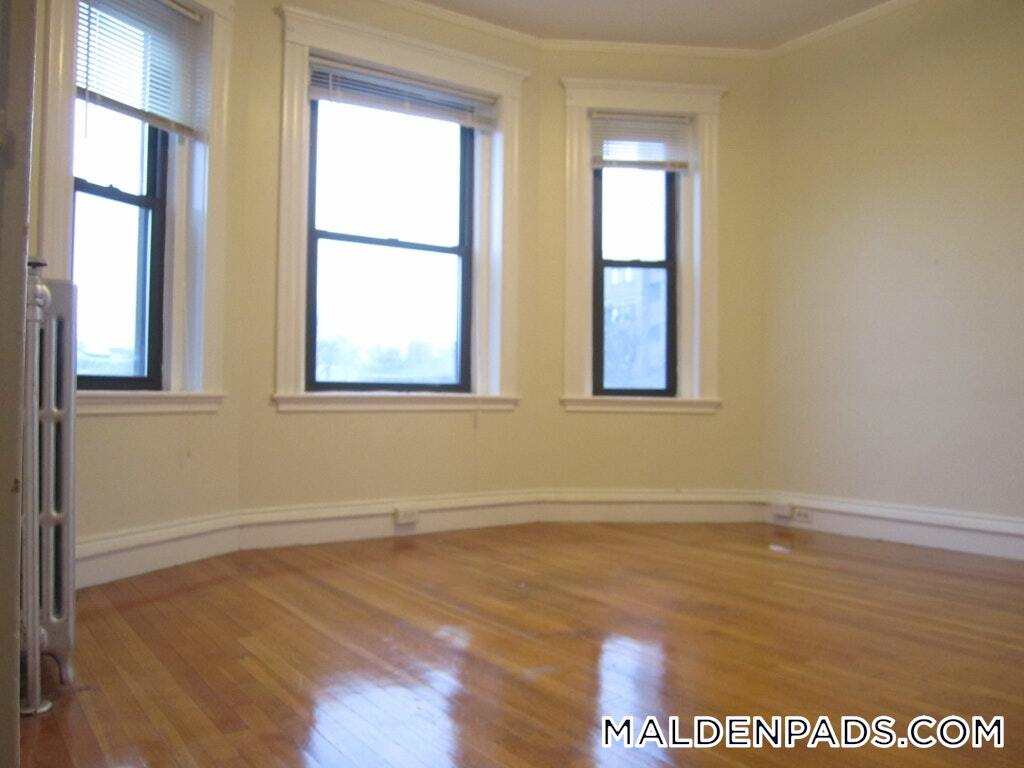 Building Photo - 17-19 Washington St.