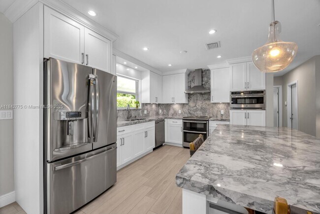 Building Photo - 8100 SW 107th St