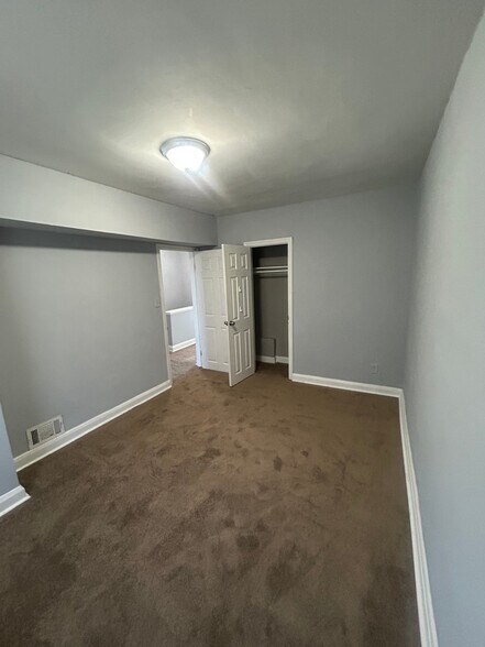 Building Photo - 4230 Towanda Ave