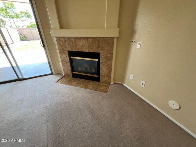 Building Photo - 29429 N Blackfoot Daisy Dr