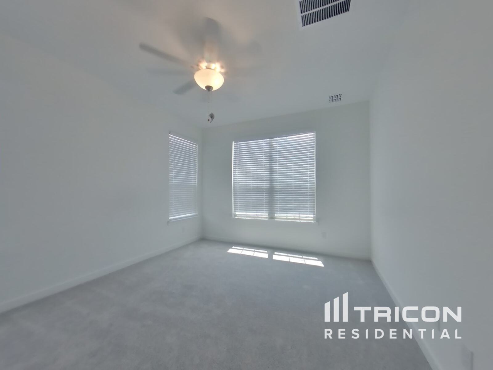 Building Photo - 2700 Brushy Lk Dr