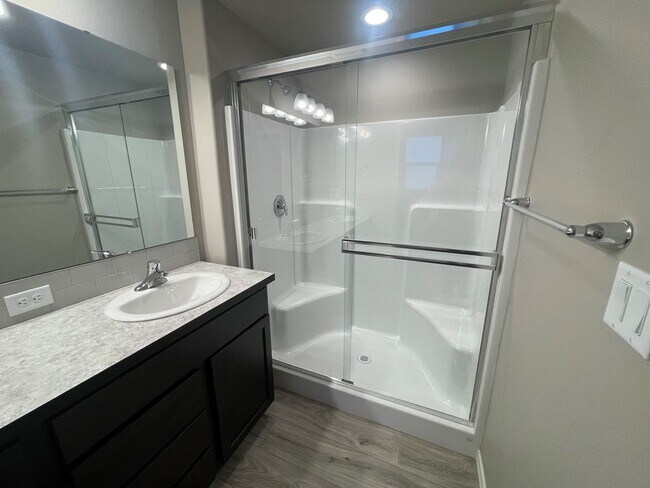 Building Photo - West Valley Home with Underground Sprinkle...