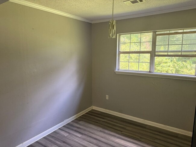 Building Photo - 177 Sunnybrook Rd