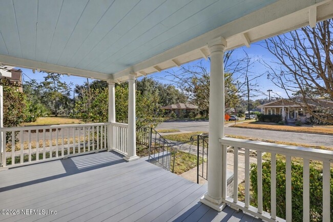 Building Photo - 3649 Walsh St