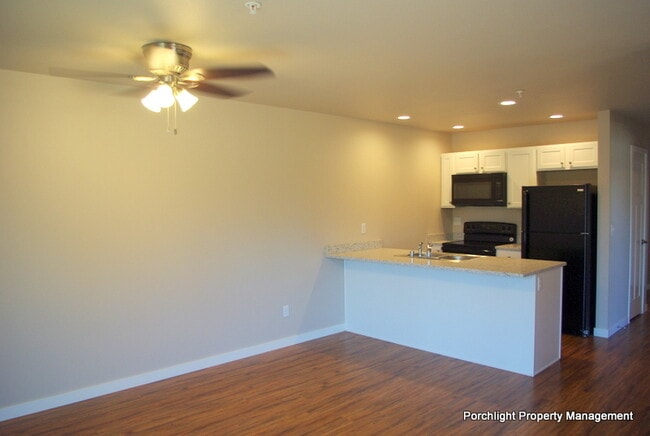 Building Photo - 2005 Aaron Dr