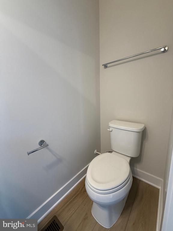 Building Photo - 4929 DUNHAVEN Dr