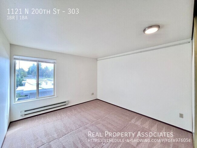 Building Photo - 1121 N 200th St