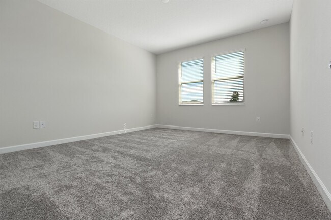 Building Photo - 4410 Seven Canyons Dr