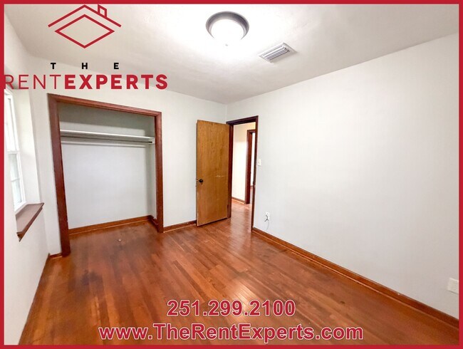 Building Photo - 51 Sherwood Dr