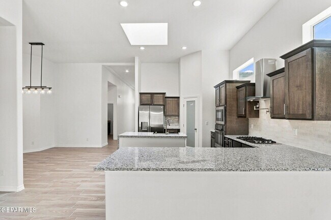 Building Photo - 15321 Promise Ct