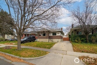 Building Photo - Gorgeous Home in Sugar House!!