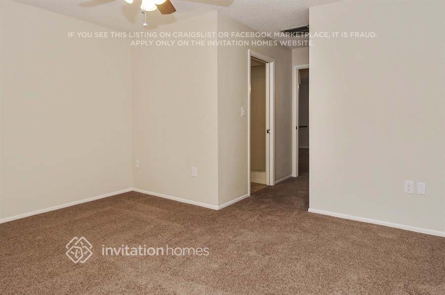 Building Photo - 7713 Deer Foot Dr