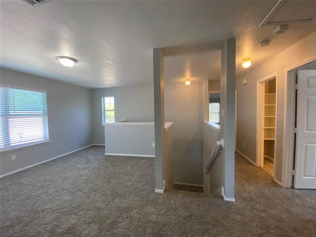 Building Photo - 11509 Petunia Dr