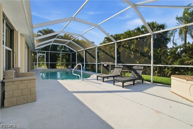 Building Photo - 1623 SW 43rd Ln