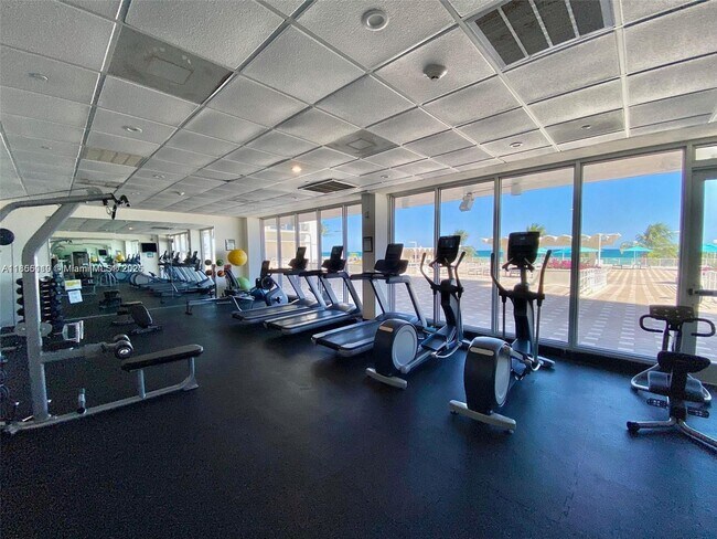 Building Photo - 5701 Collins Ave