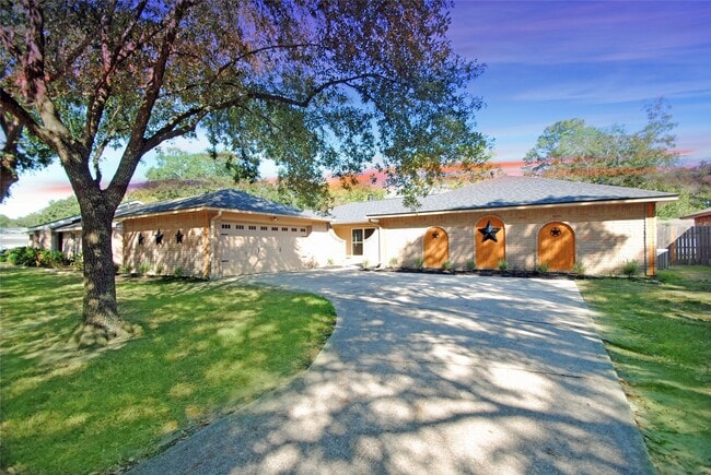 Primary Photo - 12502 Aste Ln