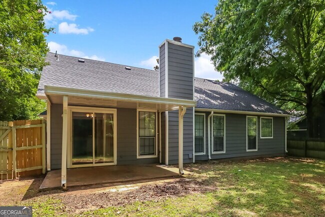 Building Photo - 1728 Brandon Square