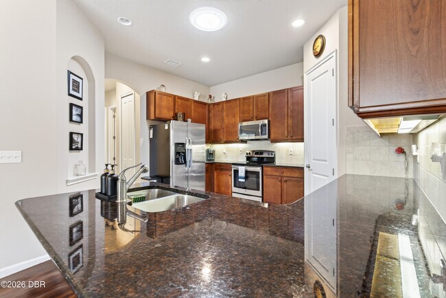 Building Photo - 1080 Kilkenny Ln