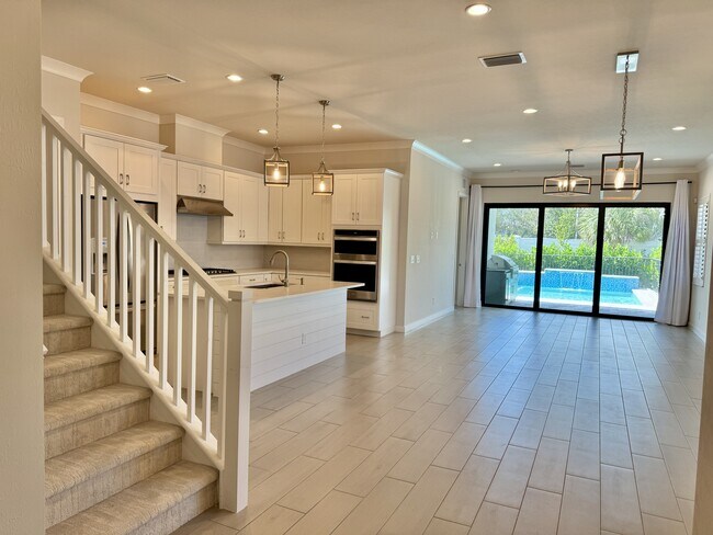 Building Photo - 14716 Kingfisher Lp