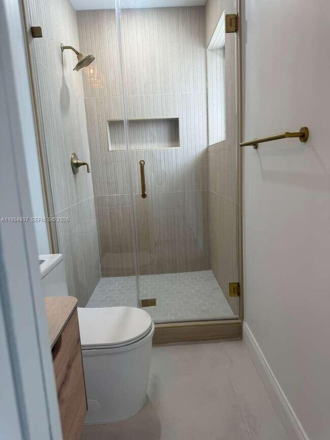 Building Photo - 525 Beacom Blvd