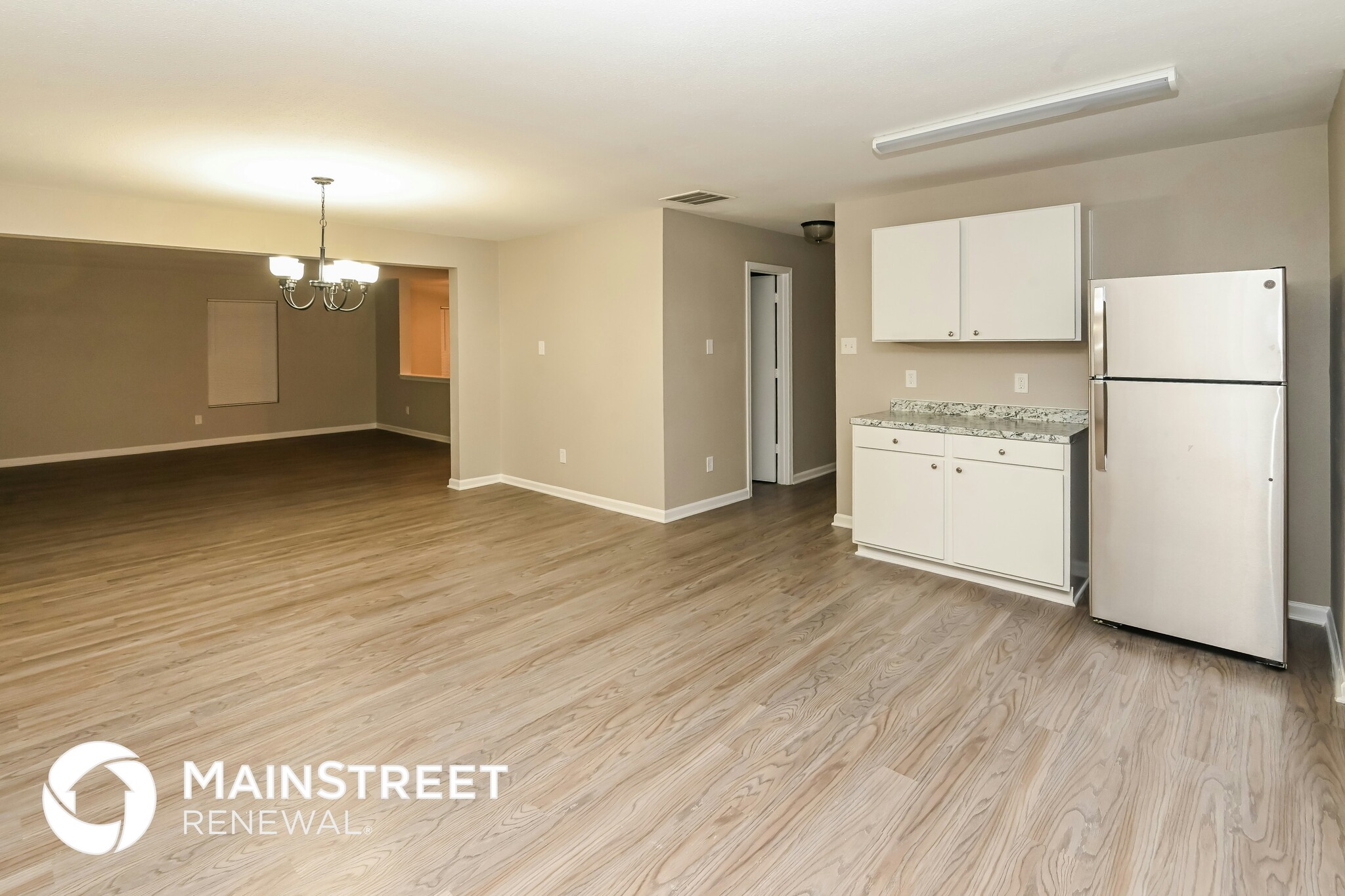Building Photo - 5655 Hammermill Dr