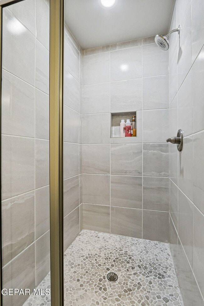 Building Photo - 664 Paseo Modesto Dr