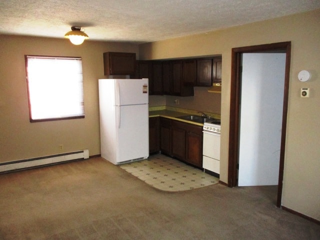 Building Photo - 711 S Towanda Ave