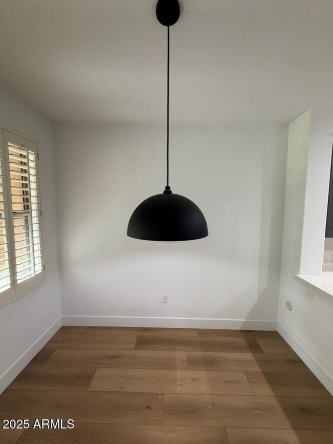 Building Photo - 17850 N 68th St