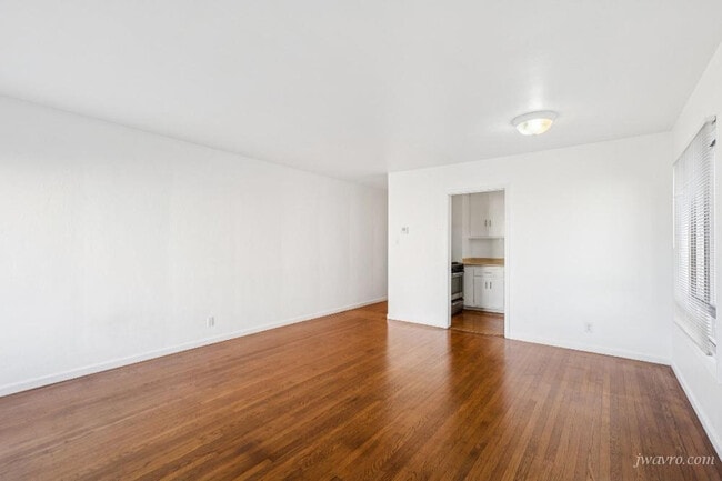 Building Photo - 80 Terra Vista Ave